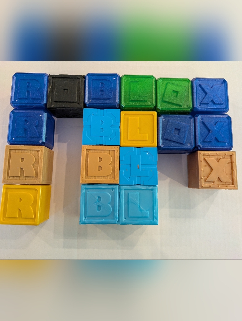 ROBLOX Cube Favor Boxers 18